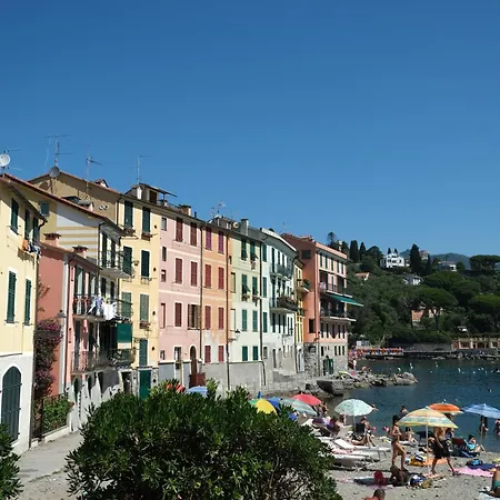 A Pochi Passi Dal Mare Di San Michele By Portofinovacanze 라팔로