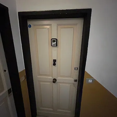 Apartament A Pochi Passi Dal Mare Di San Michele By Portofinovacanze *