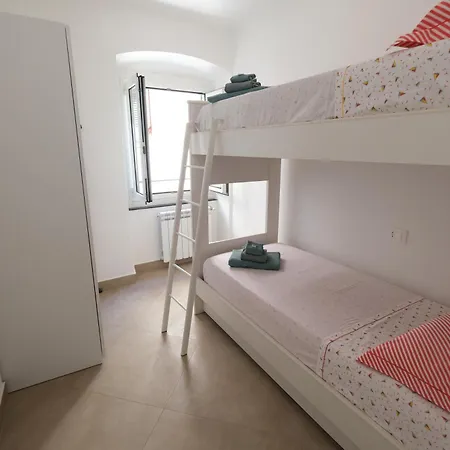 A Pochi Passi Dal Mare Di San Michele By Portofinovacanze