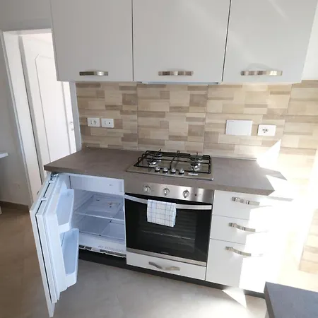 A Pochi Passi Dal Mare Di San Michele By Portofinovacanze Apartament Rapallo