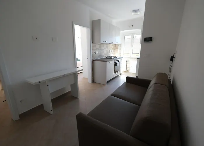 A Pochi Passi Dal Mare Di San Michele By Portofinovacanze 公寓