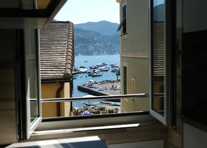 A Pochi Passi Dal Mare Di San Michele By Portofinovacanze