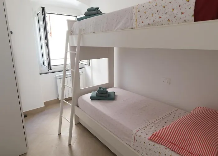 A Pochi Passi Dal Mare Di San Michele By Portofinovacanze Апартаменты Рапалло