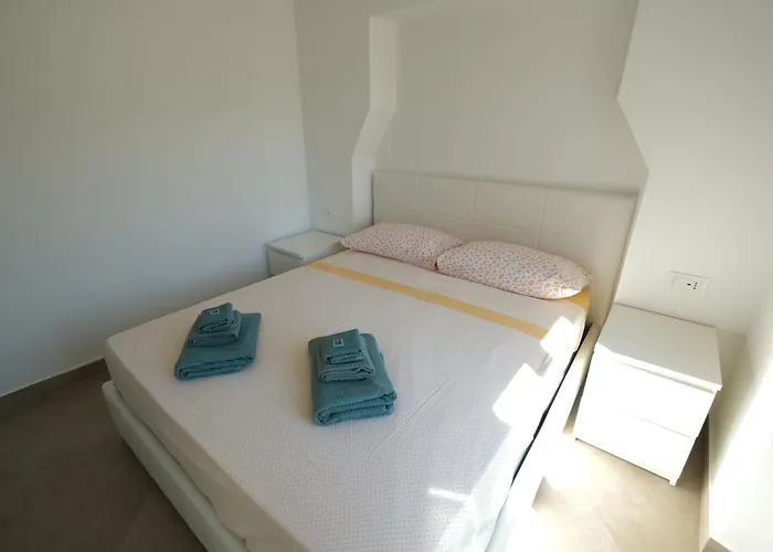 A Pochi Passi Dal Mare Di San Michele By Portofinovacanze